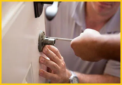 Expert Locksmith Store Southport, CT 203-893-4238 Expert Locksmith Store Southport, CT 203-893-4238 - 23-13